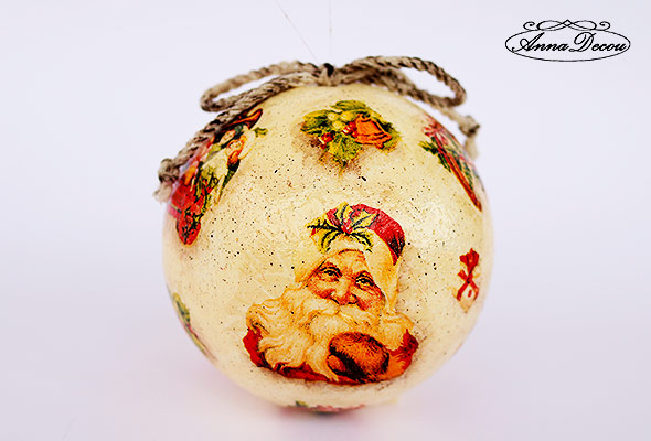 Annadecou handmade Christmas ball, handarbeitet Weihnachtsschmuck.